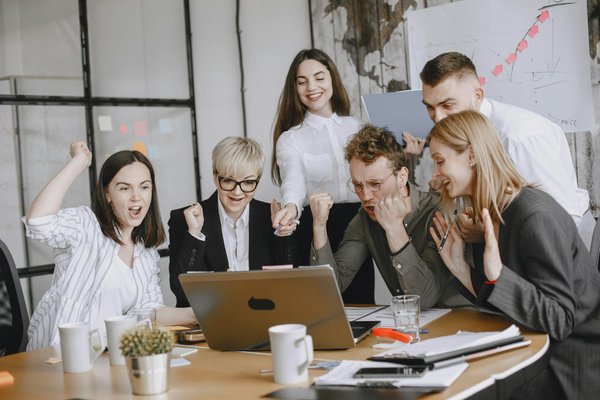 Comment évaluer avec précision l'efficacité des initiatives de diversité et inclusion en entreprise ?