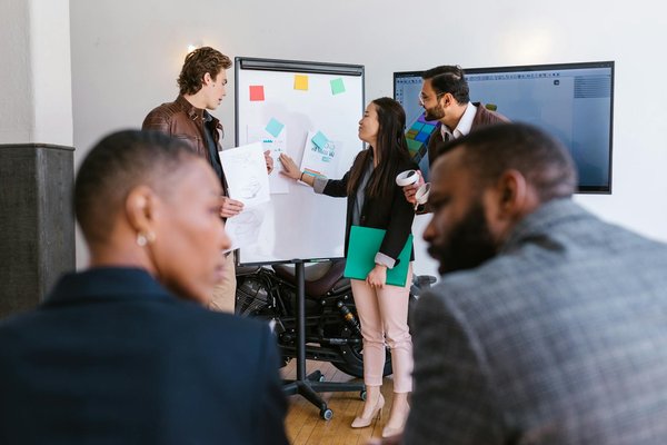 Top community management solutions à lille pour votre visibilité en ligne