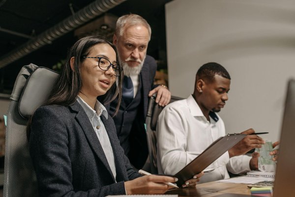 Le Rôle Crucial du Leadership pour la Prospérité Économique des Entreprises
