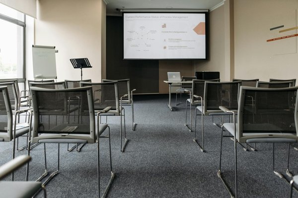 Augmentez la Visibilité de Votre Entreprise de Services avec les Médias Sociaux : Stratégies Puissantes à Mettre en Œuvre